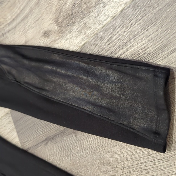 Spanx In Solid Black - Picture 6 of 10